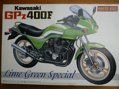 Maquette moto aoshima ref - moto,