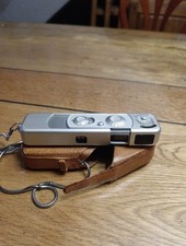 Appareil photo miniature Minox B #821088. Objectif Complan f/3,5 - 15mm.