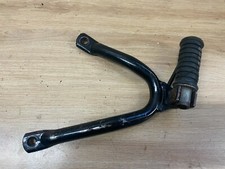 PLATINE PASSAGER PIED ARRIERE