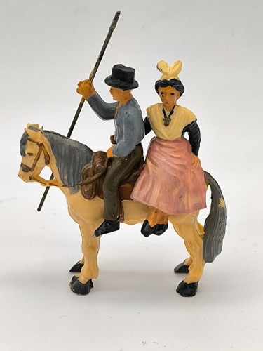 Figurine plastique manade - figurine, 1/32