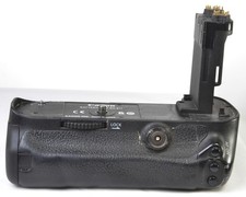 Canon BG-E11 Battery Grip for