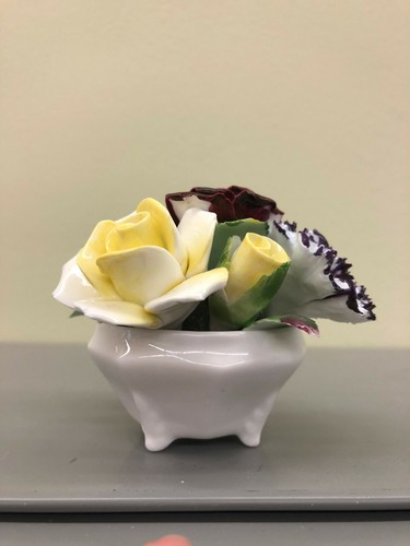 Royal doulton floral decor - floral,
