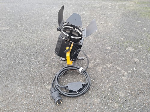 Projecteur fresnel desisti - projecteur,