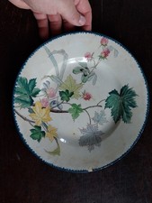 ANCIENNE ASSIETTE SARREGUEMINES TERRE DE FER BOUQUETS U & Cie XIXeS UN ECLAT