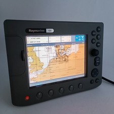 Raymarine C80 Traceur GPS Fishfinder Radar 8.4 LCD Display MFD E02020 Sonar