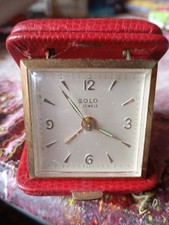 réveil de voyage solo 4