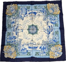Foulard HERMES Carre 90