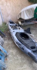 kayak de pêche RTM abaco 420 noir et blanc en bon état 