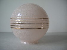 Ancien grand globe boule plafonnier en verre rose poudré liseré or Art Déco