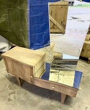 Coiffeuse vintage avec miroirs