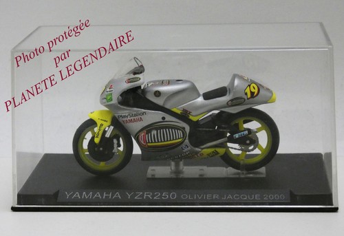 Moto miniature motogp yamaha - moto,