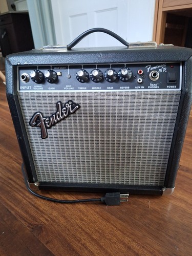 Fender frontman 15r amp guitar - frontman,