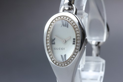 Montre pour femme gucci - montre,