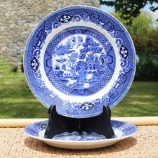 Paire d'assiettes semi creuses