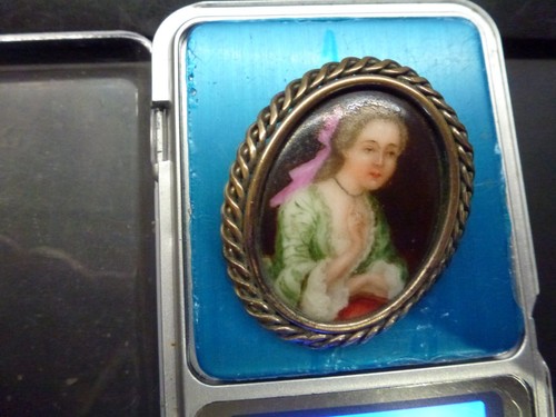 Portrait miniature peint sur - miniature,