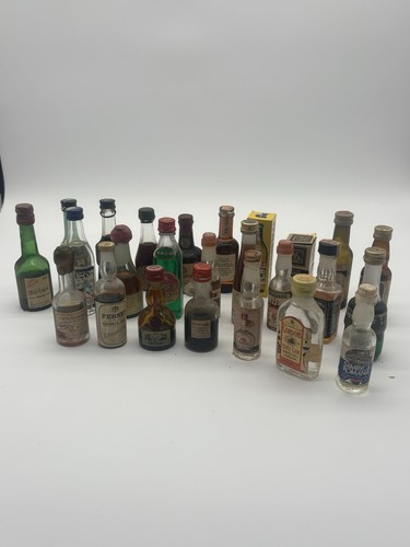Lot mignonnettes pleines - de,
