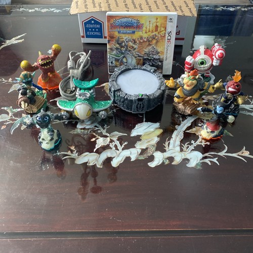 Skylanders nintendo game - skylanders, stand