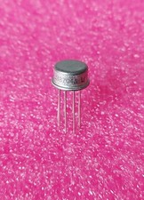 un amplificateur opérationnel