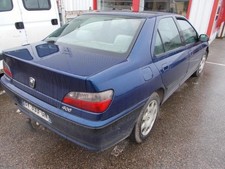 Attache ceinture avant droit PEUGEOT 406 PHASE 1