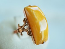 BAGUE ANCIEN AMBRE OR MASSIF