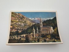 Lot 50 cartes postales religieuses identiques de Lourdes, la basilique