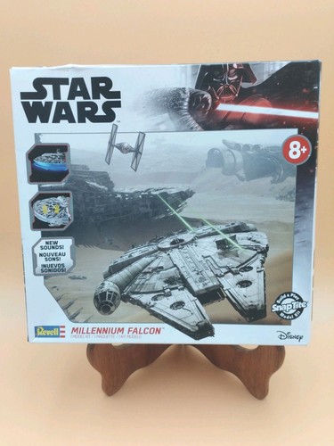 Star wars millenium falcon - star,