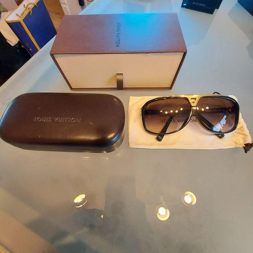 Used louis vuitton - louis, evidence