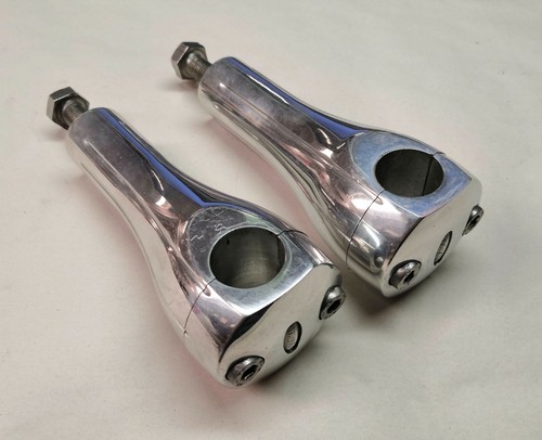 Attaches guidon riser - attaches, de