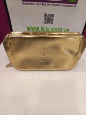 Trousse De Toilette Dorée