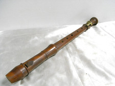 Ancienne flute a bec - a,