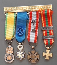 Groupe miniatures Médailles