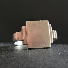 Chevalière art déco à faire