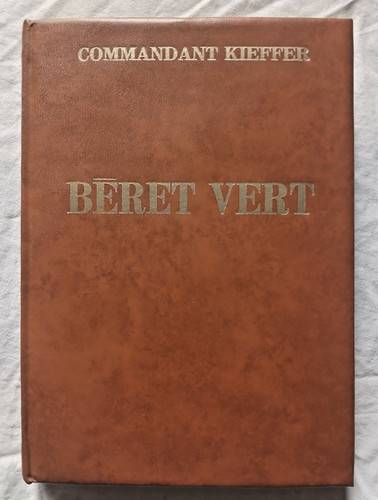 Béret vert par commandant - par,