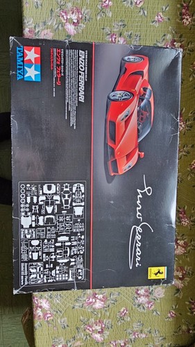 Tamiya ferrari enzo 12047 - tamiya,