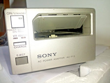 Chargeur Alimentation Batterie Sony AC Power Adaptor AC-F1E XLR 12V 4 broches