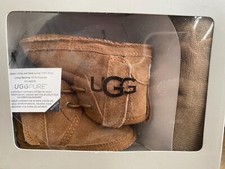 Bottes bébé Ugg neuves avec