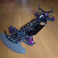 HPI Racing Cyclone 1/10 Carbon Fiber Belt Drive RC Car Chassis Occasion : JPN