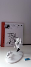 Figurine Tintin Cinéaste Et Milou Au Congo Hors Série Noir Et Blanc.