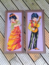 Lot De Deux Canevas Encadrés