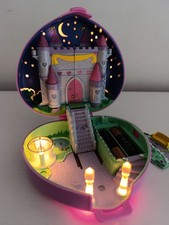 Polly Pocket Château