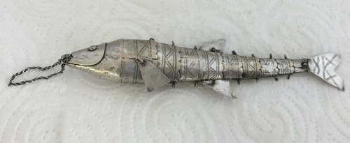 Poisson argent articule - en, 10