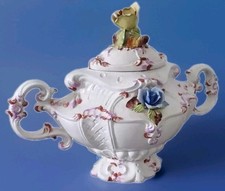 ? Soupière ancienne *Capodimonte style* Italie numérotée signée Filber-Faïence