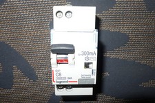 Disjoncteur differentiel 2pole - disjoncteur,