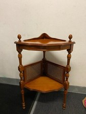 gueridon merisier d'angle