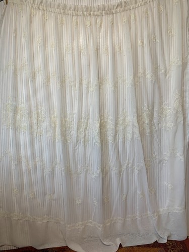 Grand rideau voilage vintage - grand,