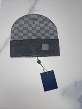 Bonnets LOUIS Vuitton Gris