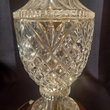 ancienne lampe en cristal taillé Baccarat St Louis maison Charles ???