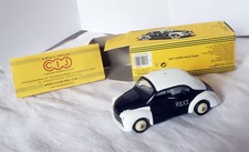 CIJ  4 cv  Police + Boîte repro Norev