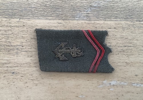 Insigne col tissu - de,