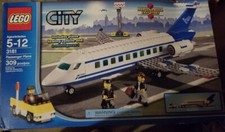 LEGO CITY: Passenger Plane